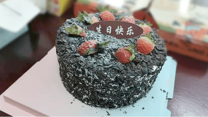 金環(huán)電器員工生日會(huì )  美食歡聚暖意滿(mǎn)滿(mǎn)